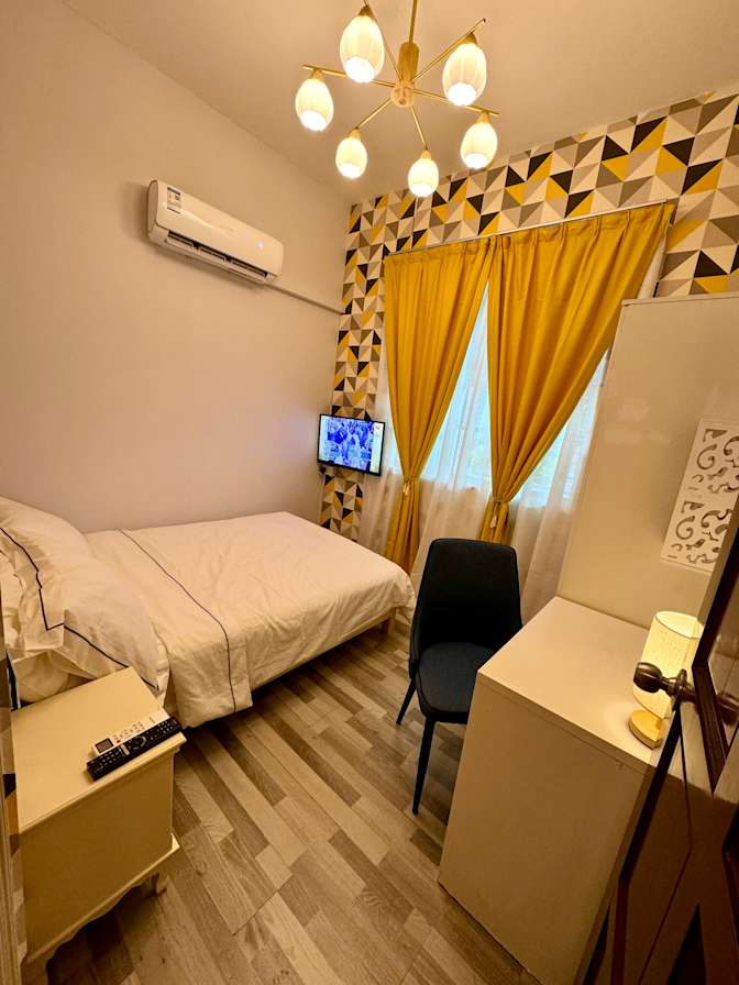 Photo of Louis's room