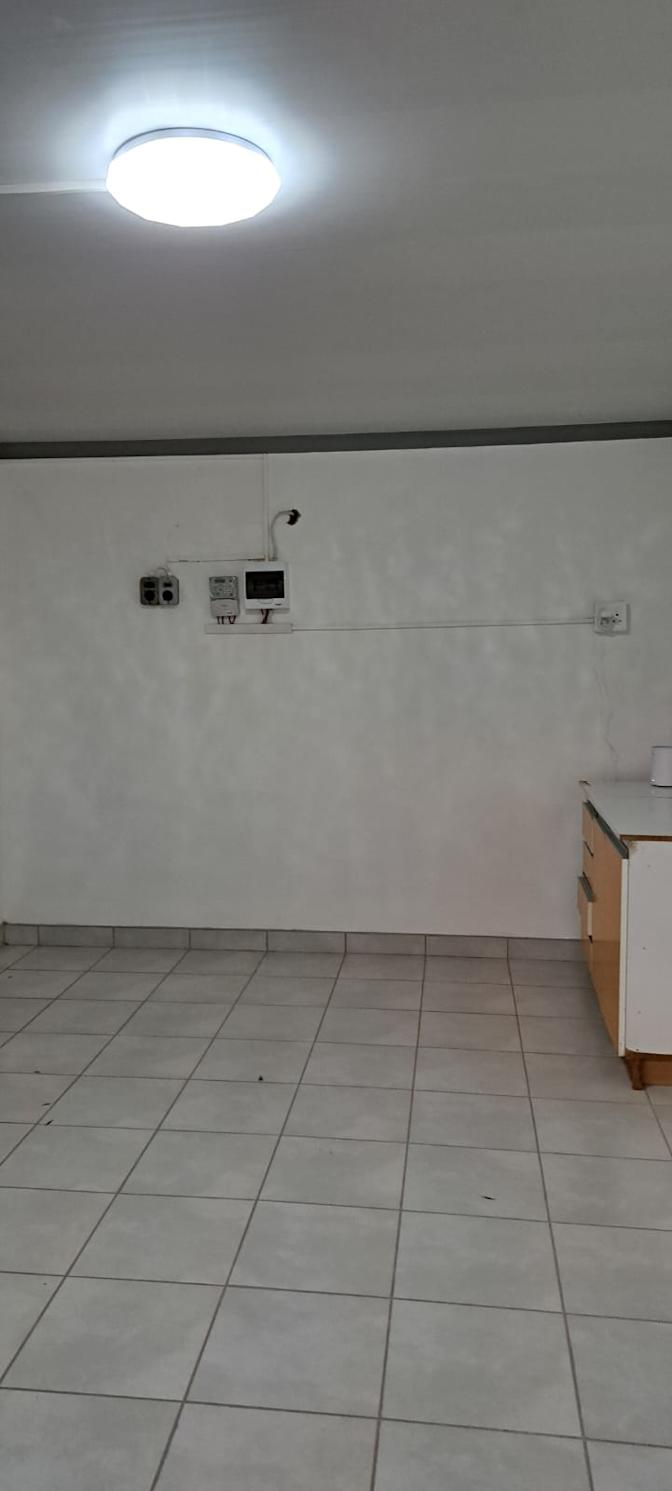 Photo of Duminator's room