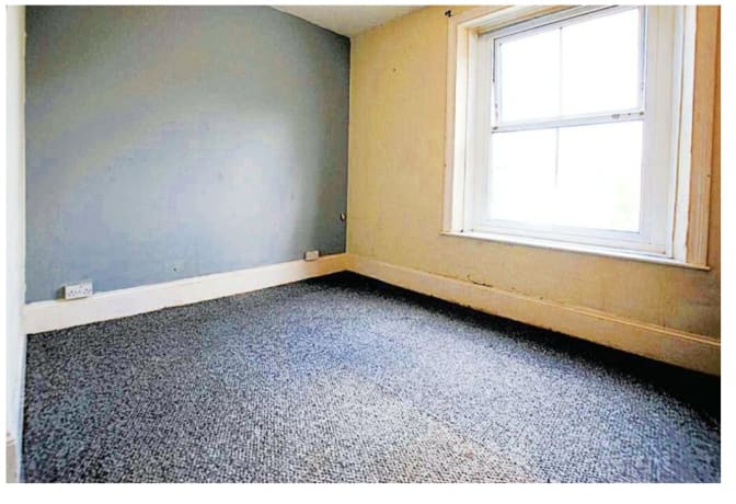 Photo of Tom's room