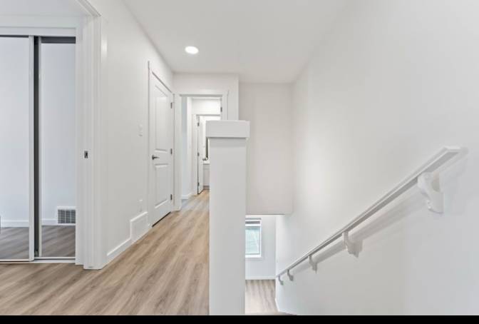 Photo of Barichi's room