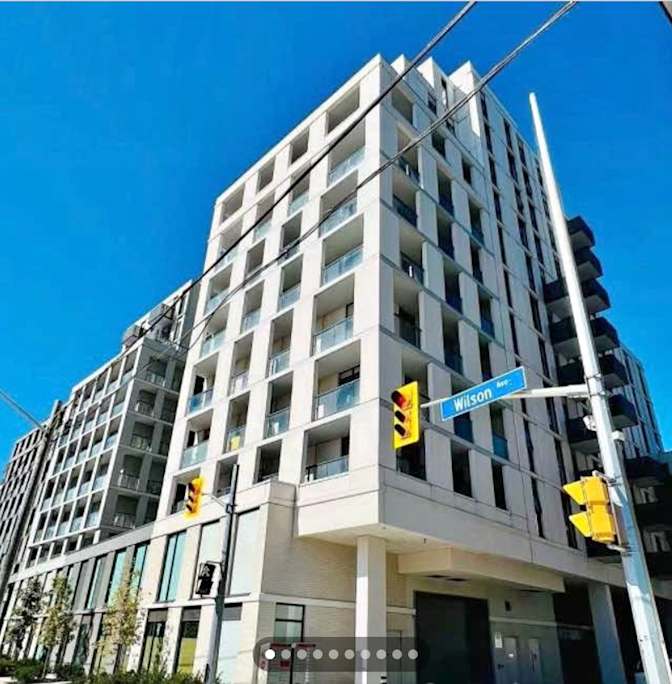 Qamar Mohammadi's room