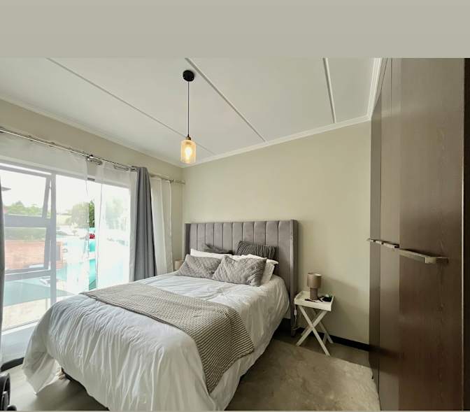 Photo of Sim 🫶🏽's room