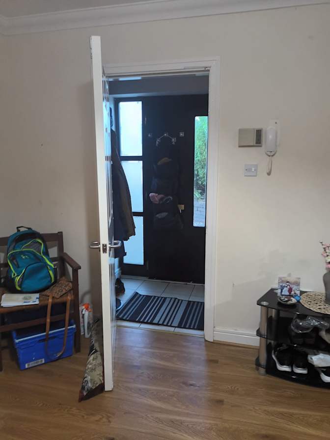 Photo of Oliver's room