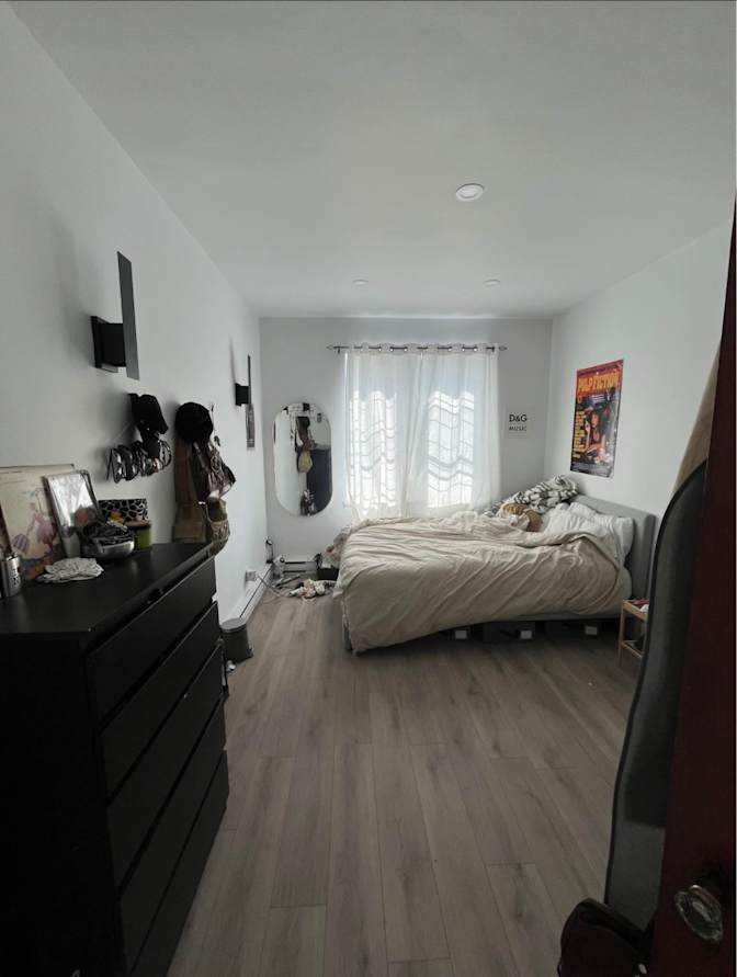 Photo of Isabelle E. Bernier's room