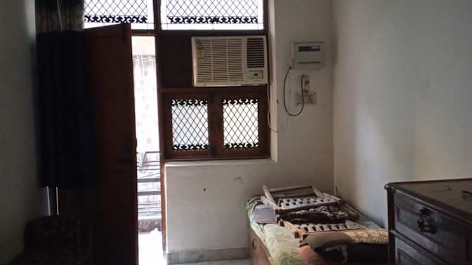 Photo of Saurav's room