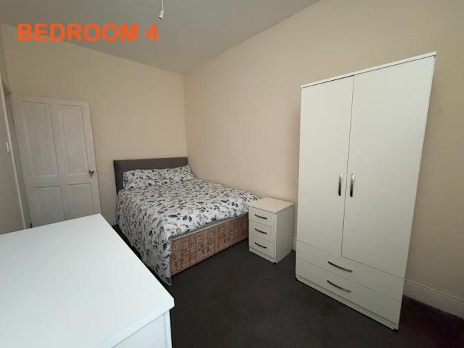 Photo of Courtney Jacob's room