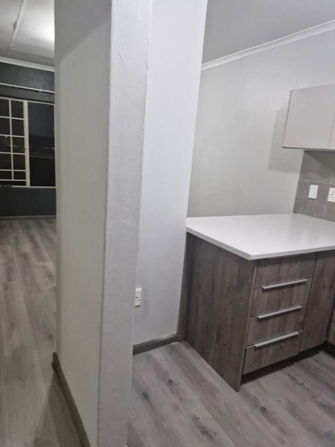 Photo of JJ The Consultant's room