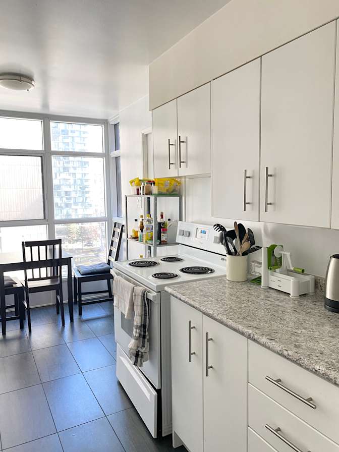 Latifa Arowona's room