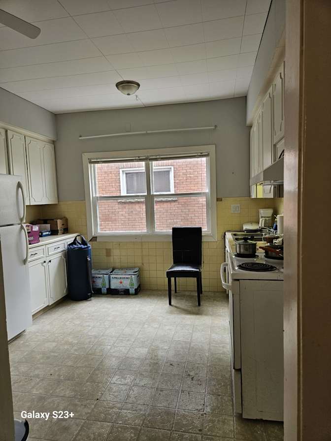 Joseph Sharon's room