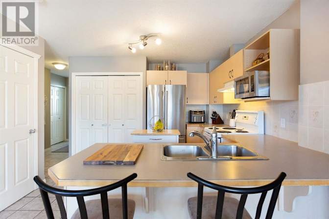 John Leronowich's room