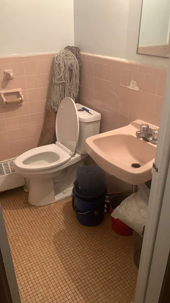 Abdelnasser Elawadin's room