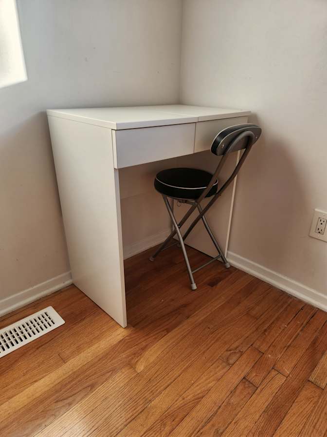 Photo of Chris's room