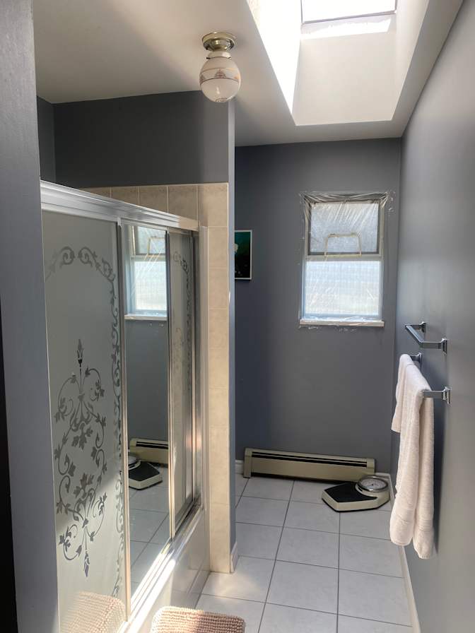 William  Lowe's room