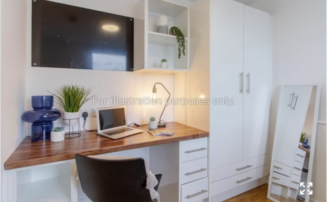 Photo of Leah Worton's room