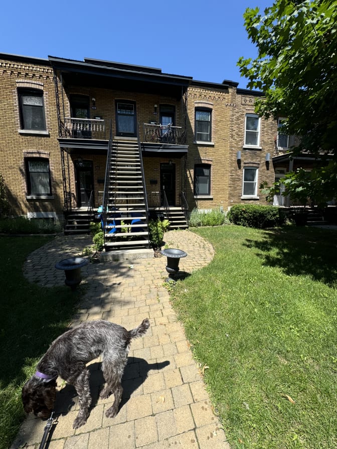 Ahier, Martine's room