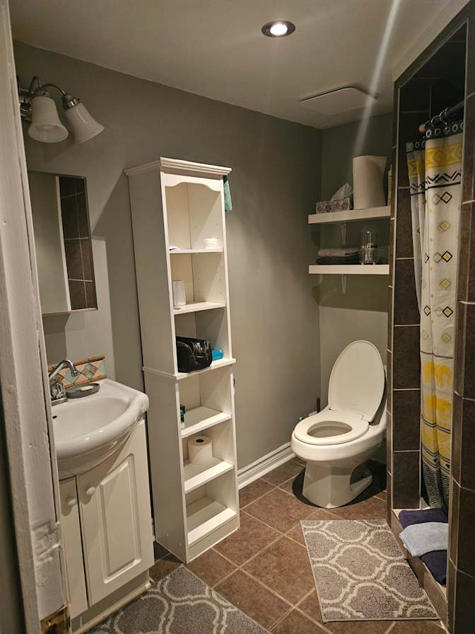 Donnette Jackson's room