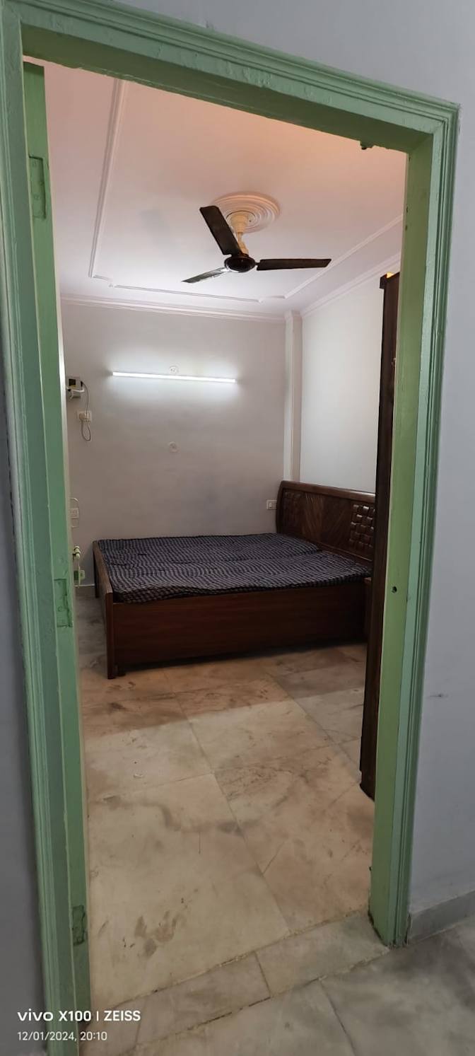 Photo of Indresh G's room