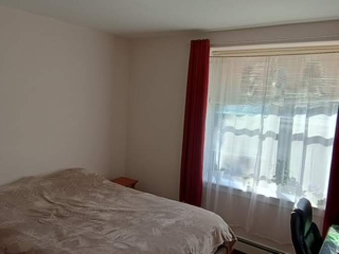 Santhi Varanasi's room