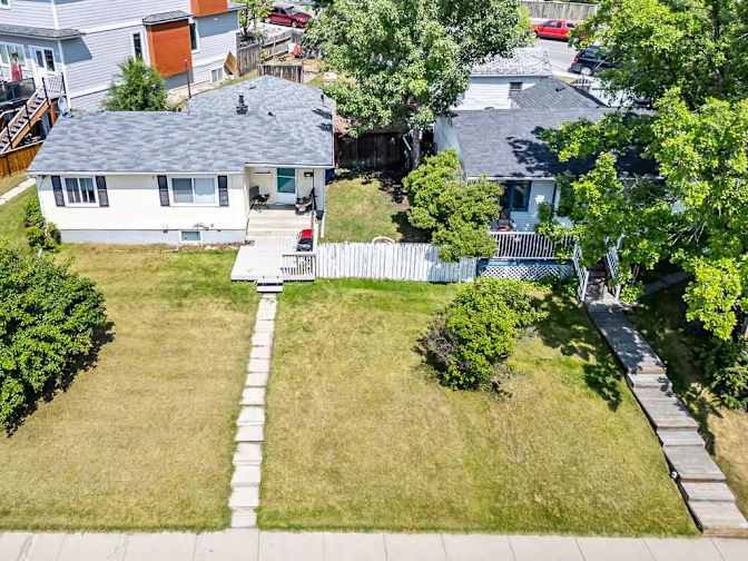 Rozita Ghasemi's room