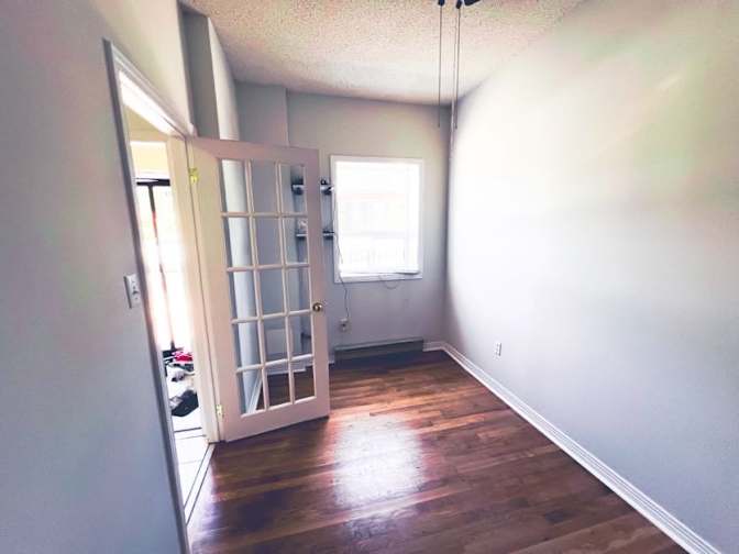 Photo of Noam's room