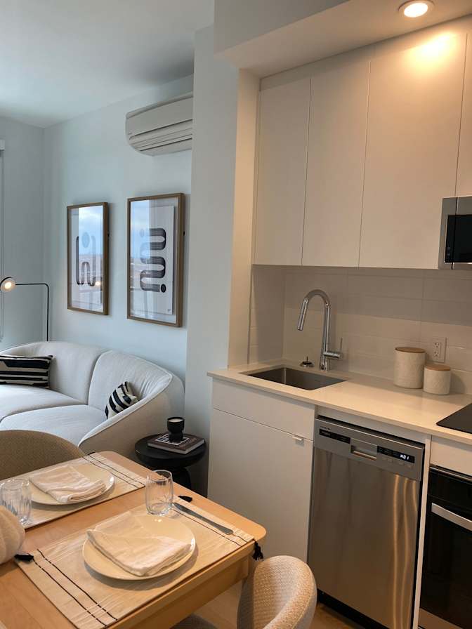 Hector Gallardo's room