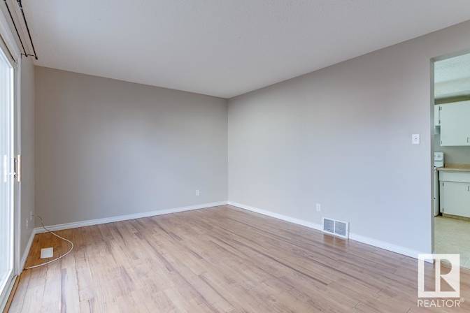 Antonios Roussos's room