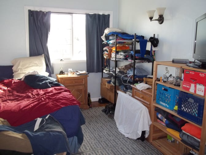 Photo of a9yms1's room