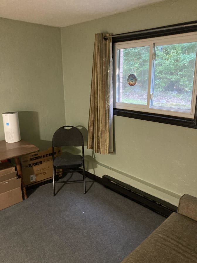 Photo of Beth Batchman's room
