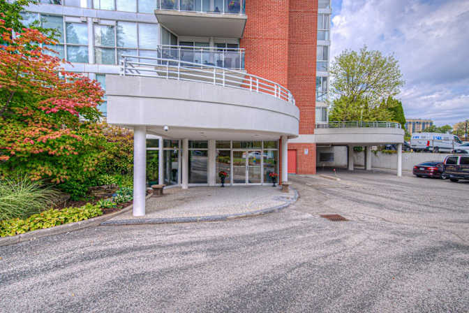 Michael Simons's room