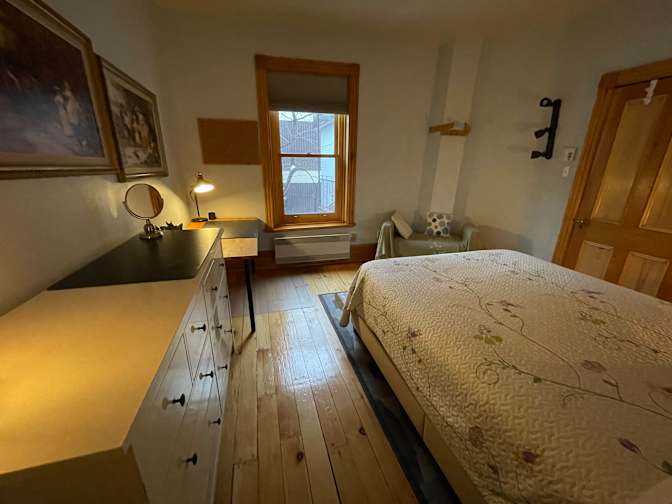 Julie Lamontagne's room