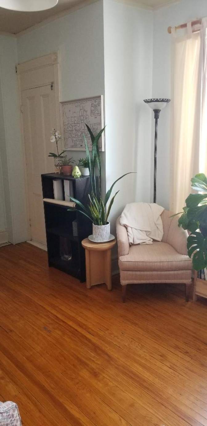 Photo of Lynda's room