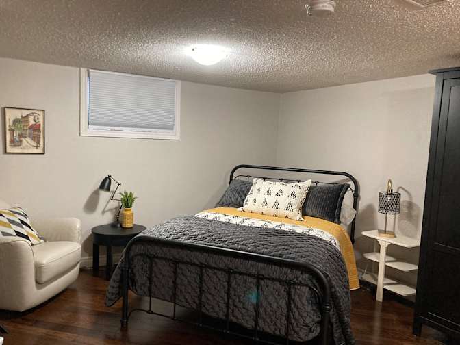 Mary ellen Mitchell's room