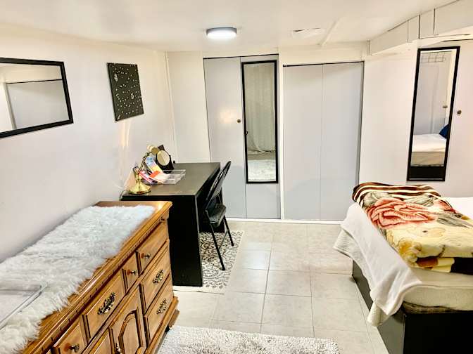 Photo of Donna Peart's room