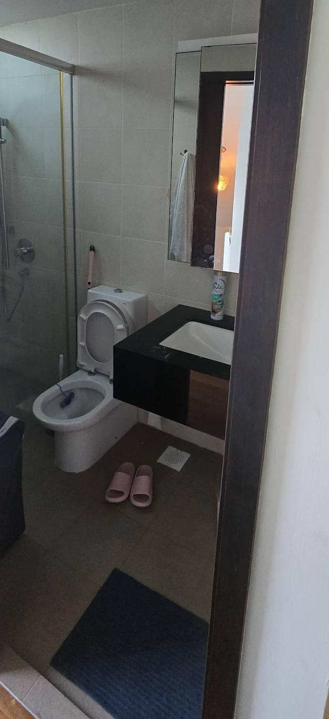 Photo of Capt. Akee's room
