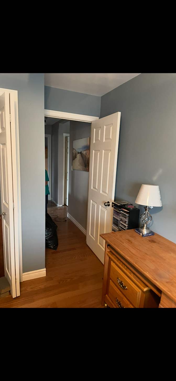 Photo of Randall Dashnay's room