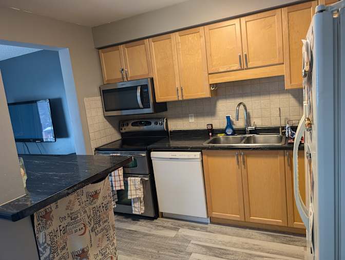 jason mccorriston's room