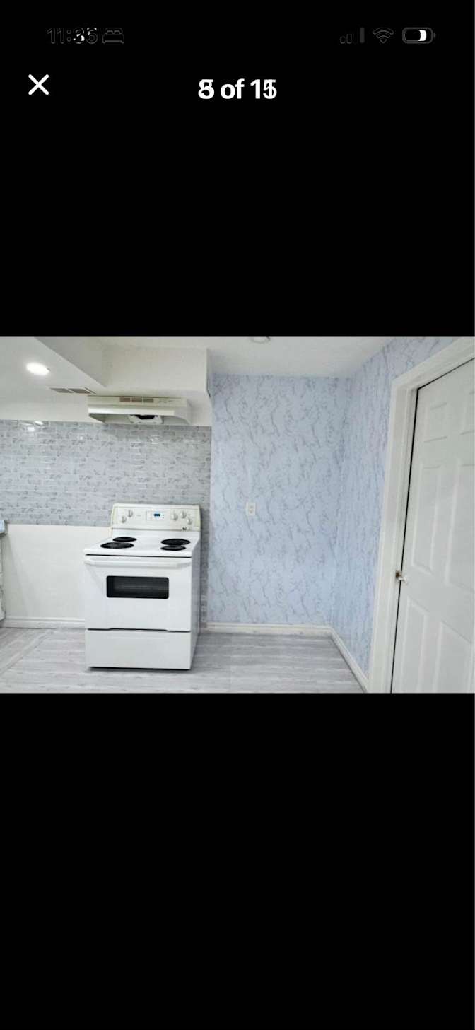 Mehreen Mughal's room