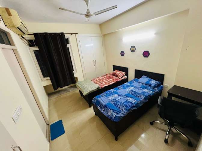 Photo of Robin's room