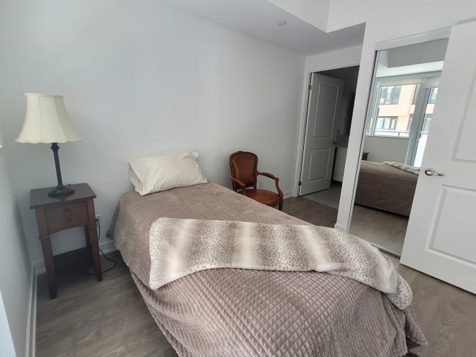 Photo of Sunflower's room