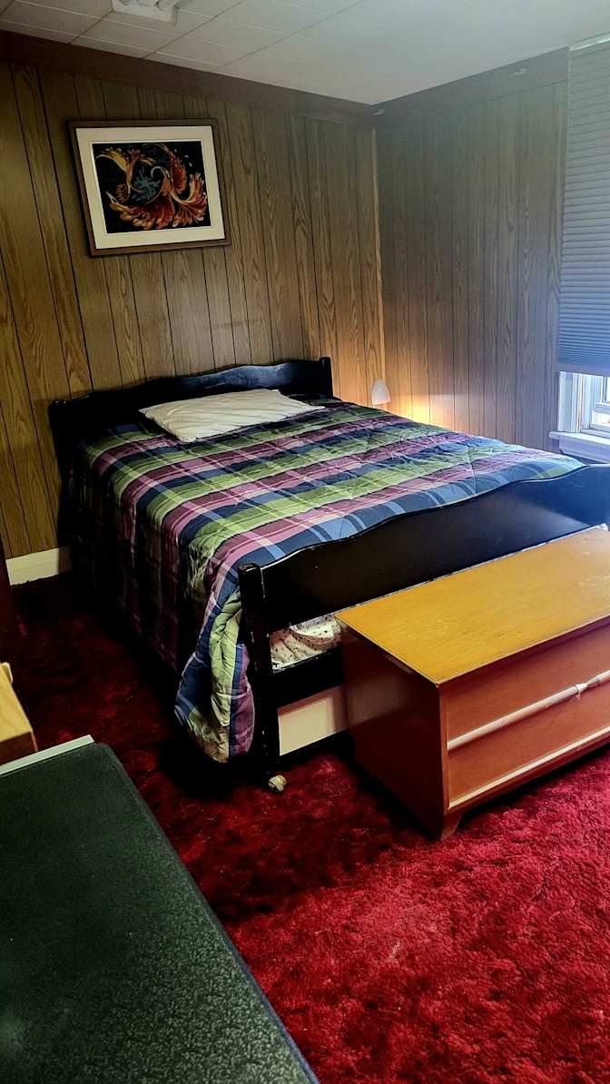 Photo of Don's room