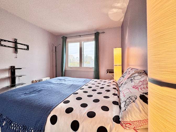 Photo of Victor's room