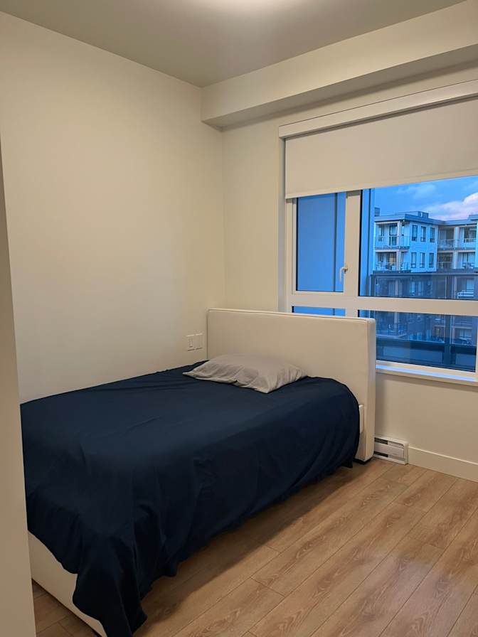 Itzel De La Garza's room