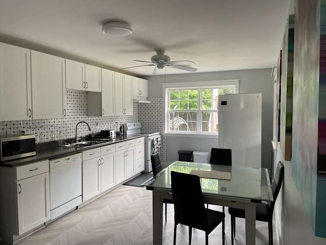 Photo of DEON's room