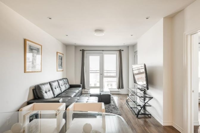 Matthew Achkarian's room