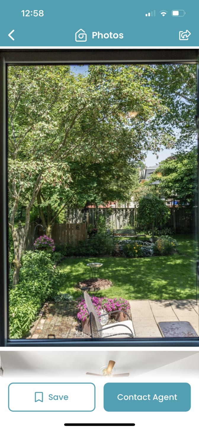 austin mckenzie's room