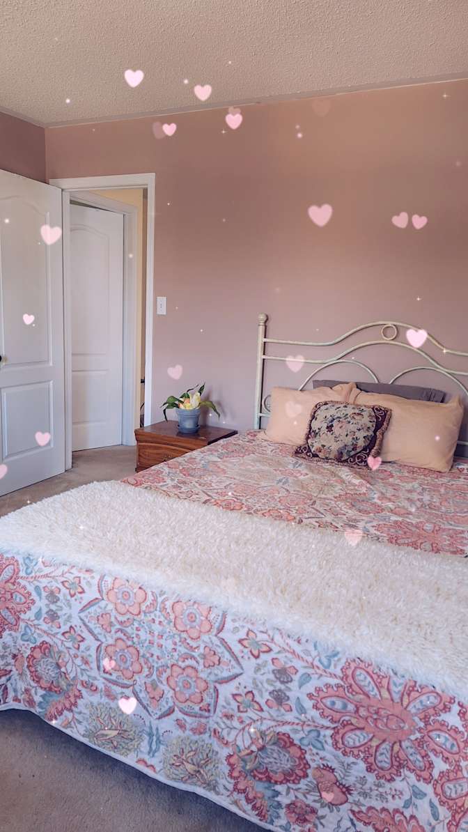 J.Hudson-Oliver's room