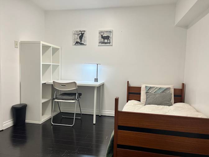 Photo of Jeong's room