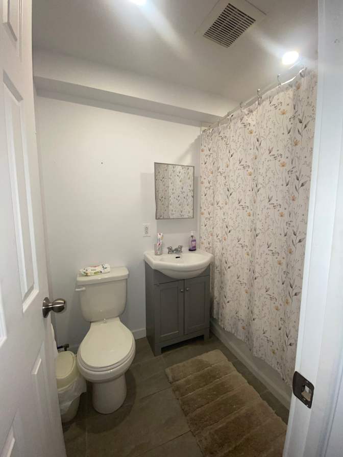 Damace Bokosso's room