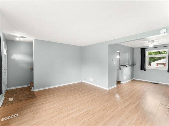 Photo of Sareeha's room