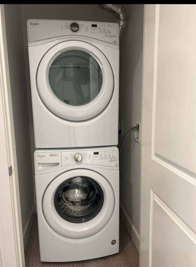 Mohammad Khavandgar's room